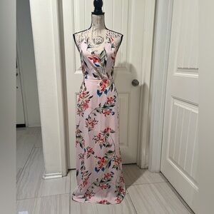 Lush maxi deep neck open back floral formal/cocktail dress size Small